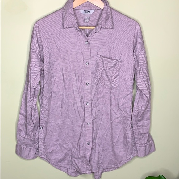 3/$25 Mountain Hardwear Button Down Top